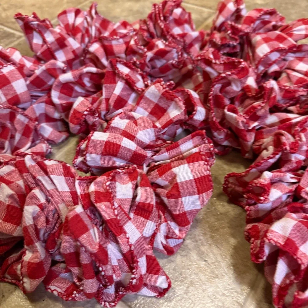 Hobby Lobby Red White Gingham Ruffled Fabric Garland 72 Inch Christmas Farmhouse